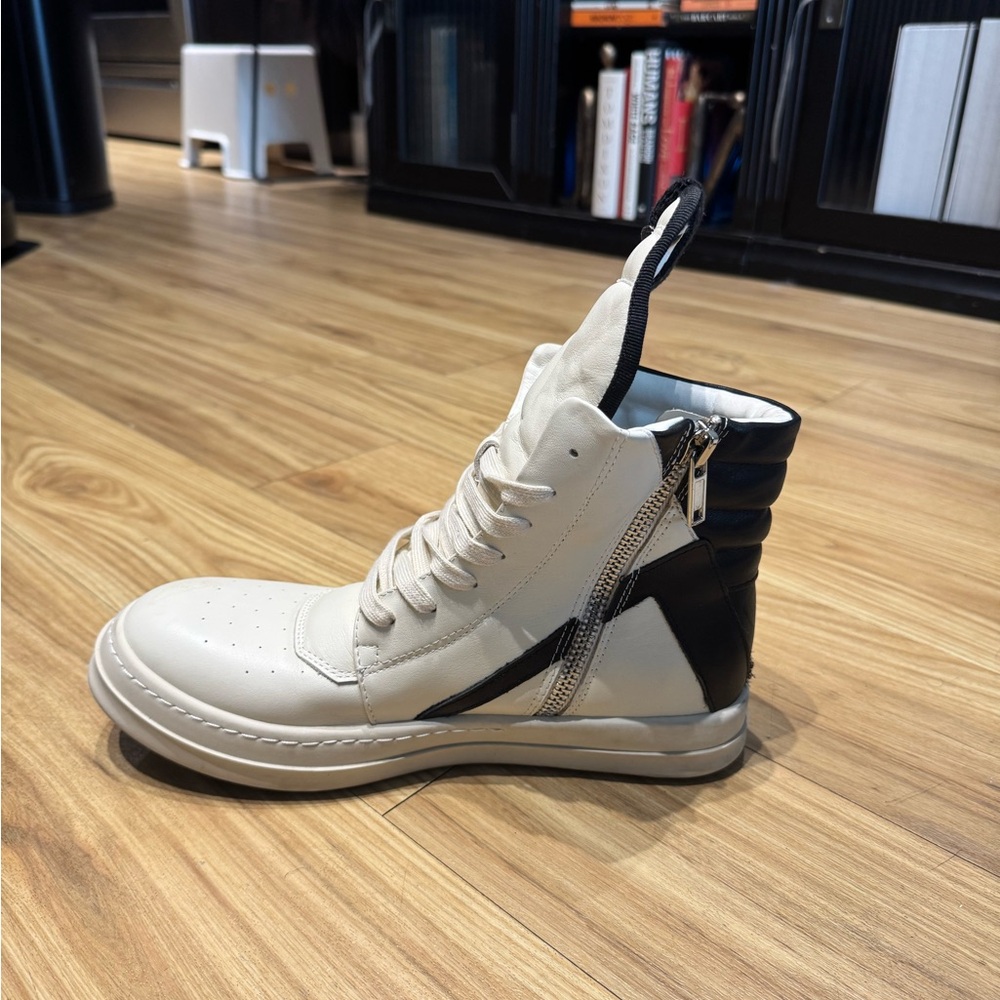 Rick Owens Black and White High-Top Sneakers - Picture 5 of 11